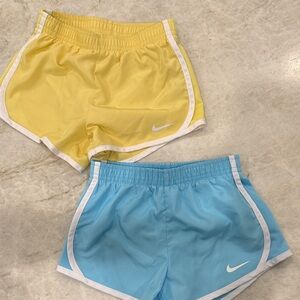 Nike Girls Tempo Running Shorts 4T Set of 2